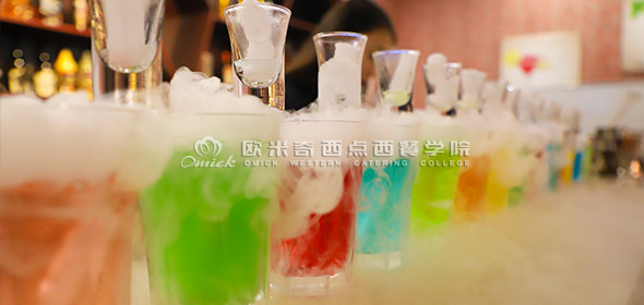 西点培训学校作品调酒