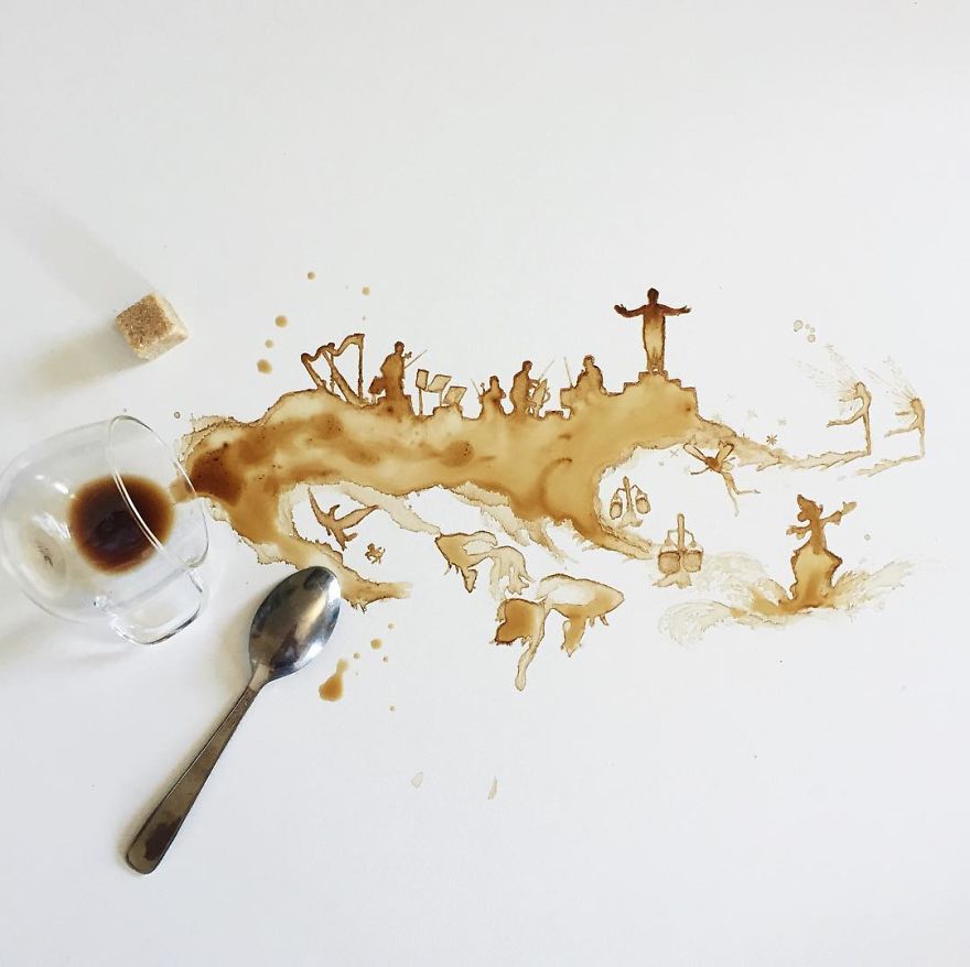 洒了的咖啡也是一幅美腻的画